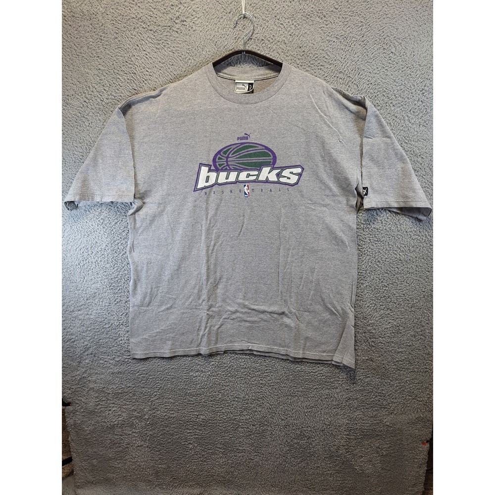 Puma T Shirt‎ Mens 2XLT Grey Milwaukee Bucks Basketball Vintage 90s Streetwear